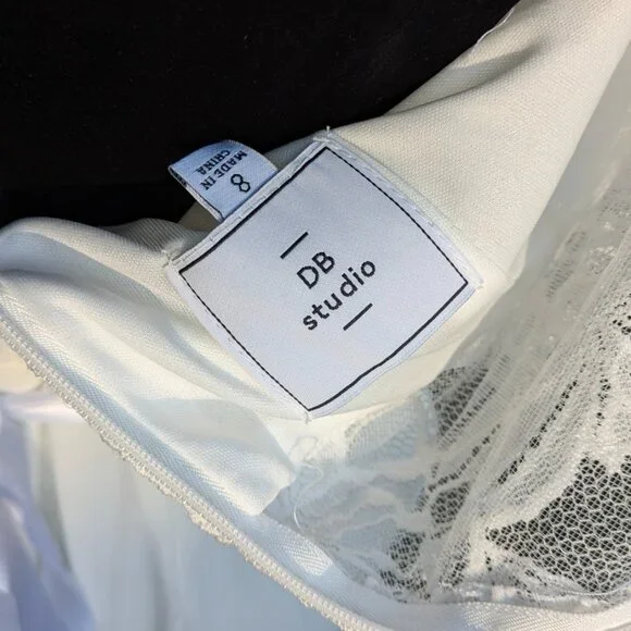 David's Bridal Wedding Gown Size 8 with Sash - Picture 14 of 14